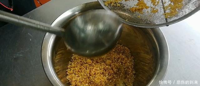  「将基围虾」淮扬菜大厨教你蒜蓉酱+蒜蓉粉丝蒸虾做法，好吃上档次，操作简单