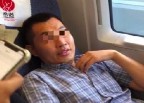 高铁霸座男回应，手机被打爆已停机，称“霸座事件”对生活没影响