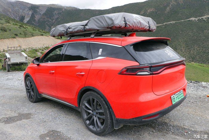 比亚迪唐新能源自驾川藏线抵达怒江72拐，何止72拐！