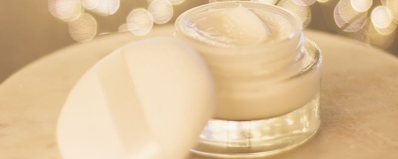 「去角质」磨砂膏和去角质可不可以一起用