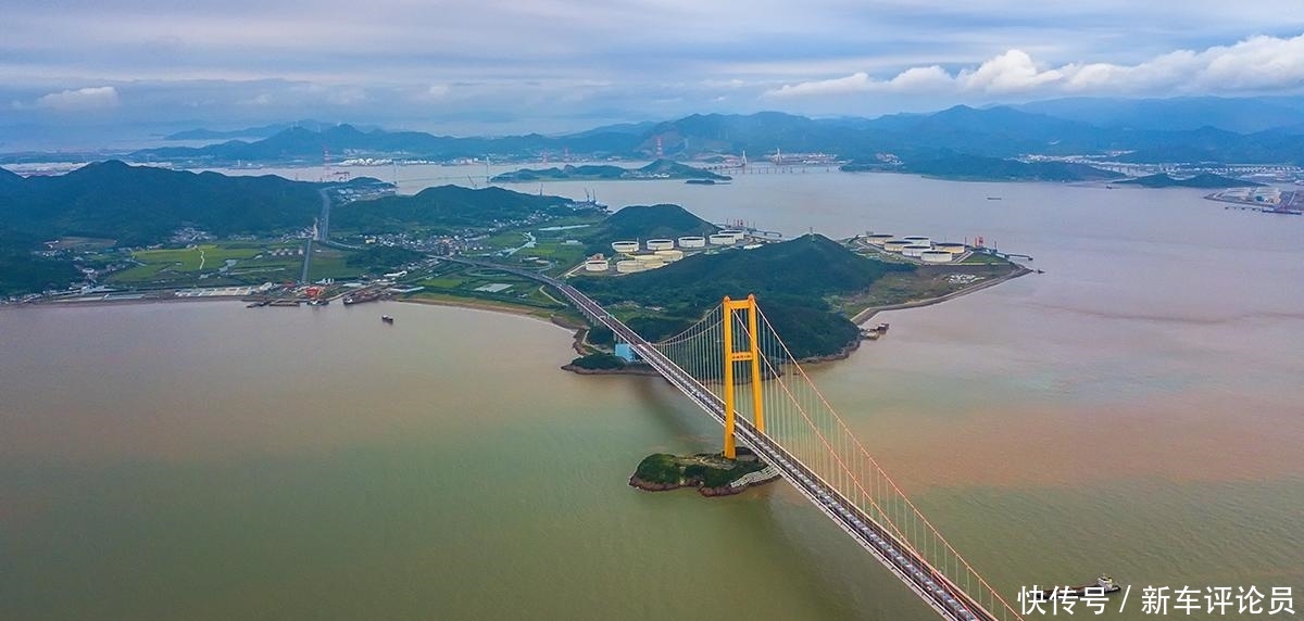 浙江舟山群岛上有座火车站,没去过“南洞艺谷”的人都不信舟山会