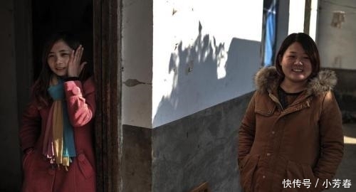 丈夫在外打工，农村留守妇女苦点累点都不怕，坦言2件事难以开口