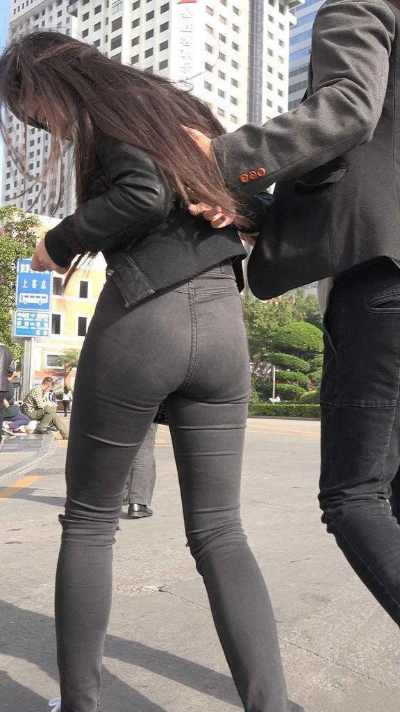 流行紧身休闲装, 时尚简约的活力搭配, 微胖双腿健康又饱满