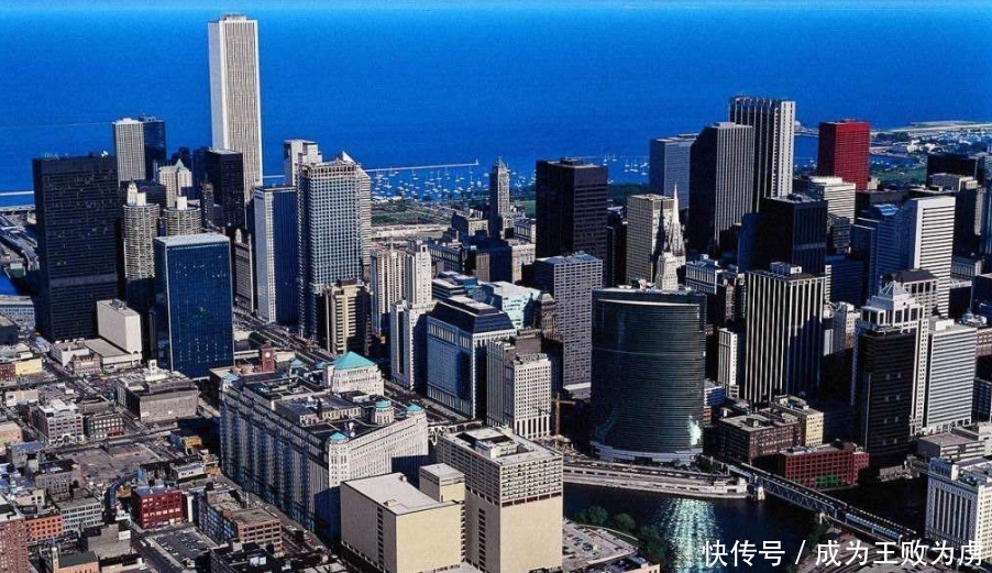 英国街头访问:中国和美国哪个国家强大?当地人