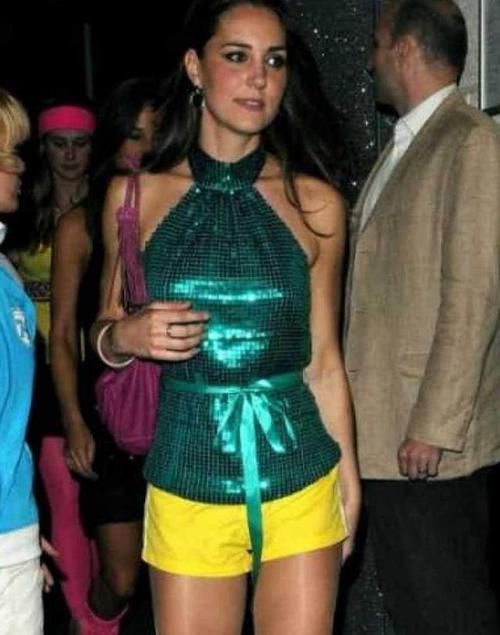 未嫁入皇室的凯特王妃，简直就是行走的“性感小野猫”！