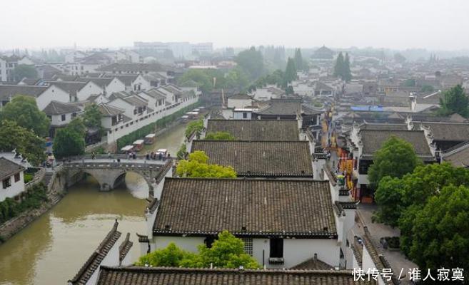 旅游去哪？安徽这个地方，风景秀丽还不收门票！是吃货们的福地