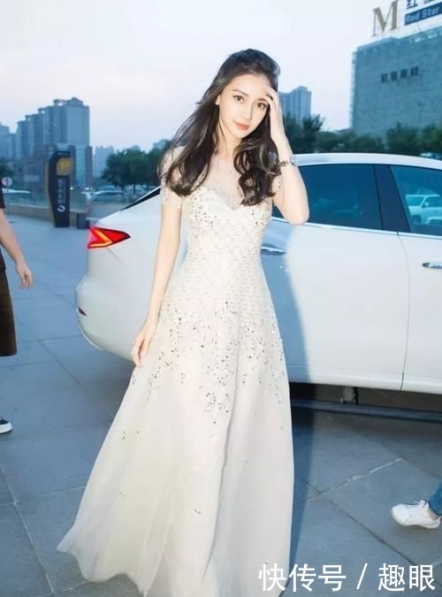  仙女头@半个娱乐圈都在卷的爆火“仙女烫”发型