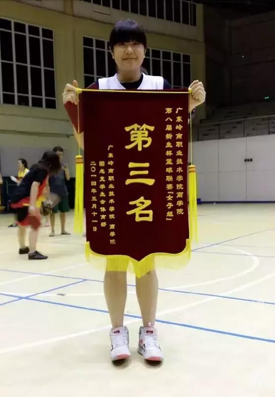 靠跑步，她半年减肥50斤，逆袭成众男追求的女神