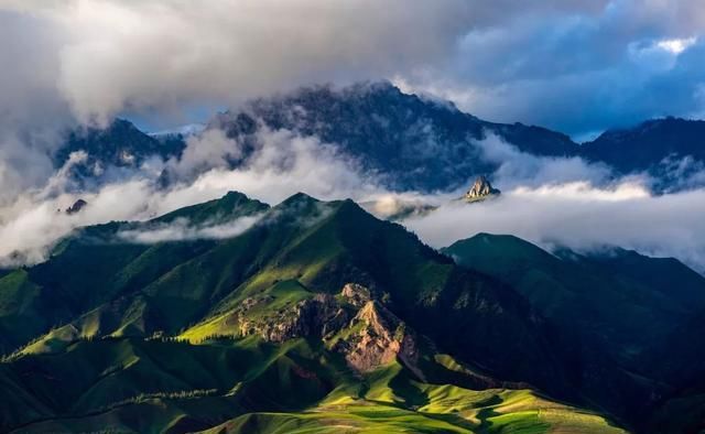 喜欢自驾吗？这十条线路你一定有喜欢的