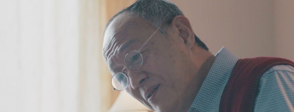  『吃香』金士杰不一般：从兽医变演员，娶小25岁娇妻当女儿养，越老越吃香