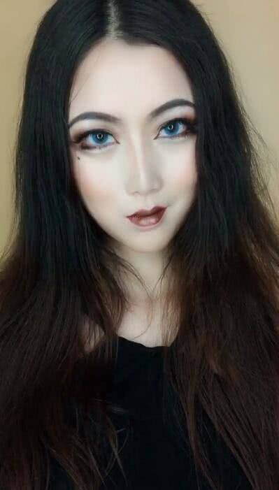 小姐姐卸妆后......网友:这不是换了一个人?