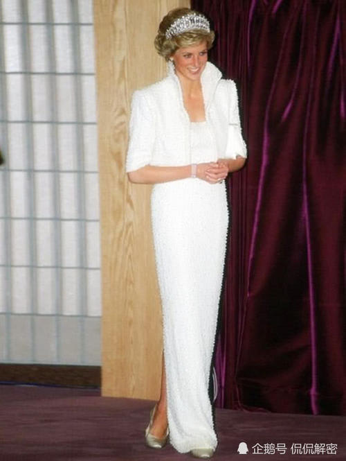 有一种美叫戴安娜王妃，世间竟有如此经典的时装造型