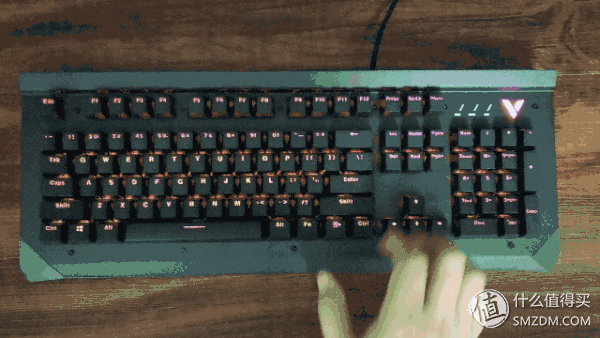 键盘脏了怎么办?拿去冲冲水!RAPOO 雷柏 V750防水背光机械键盘体验