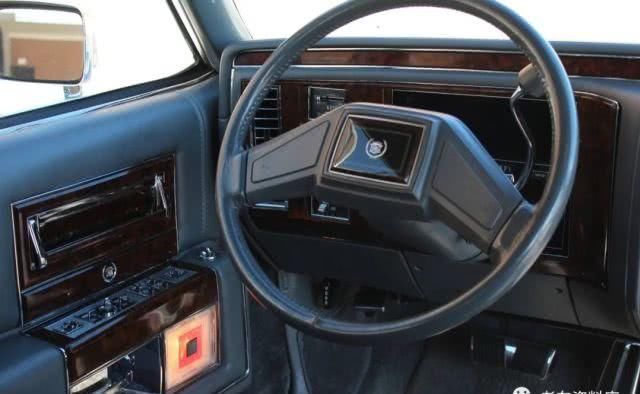  汽车制造：一张1991年的凯迪拉克 Brougham价格单