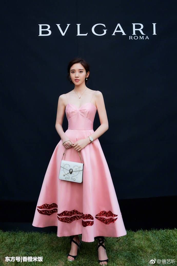 倪妮井柏然宣布分手,唐婷却上了热搜,网友:这些都是错觉