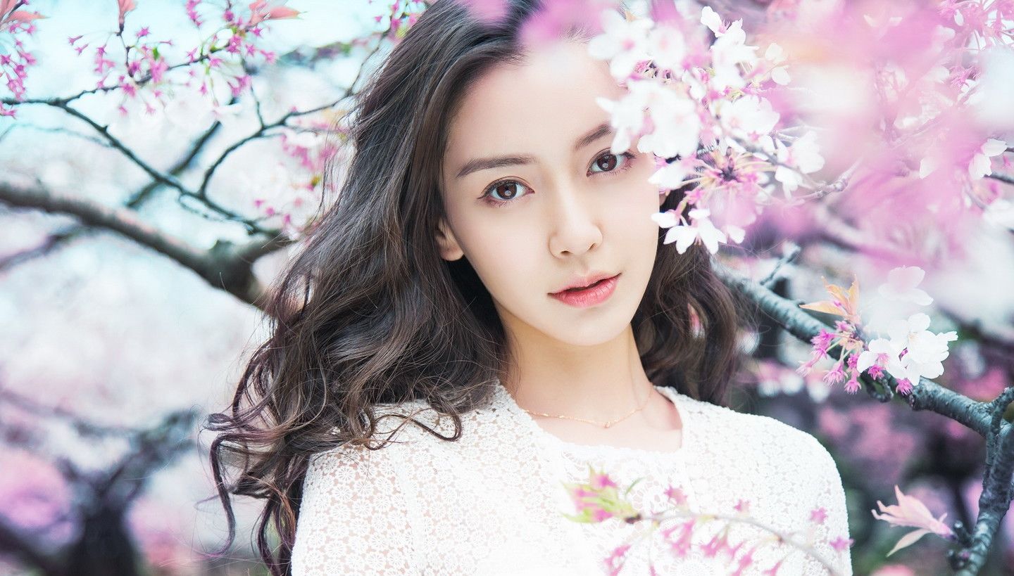 【入围】Angelababy入围“中国电视好演员”受肯定,网友吐嘈:“神”演技