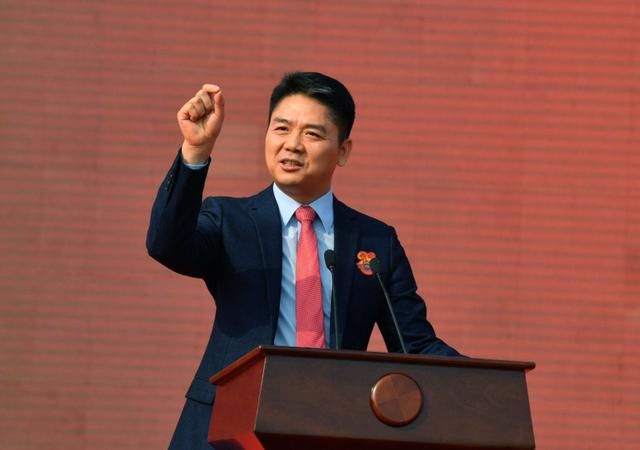 重庆网红还是学生?网传女主真假成迷,不过下面这2点已经证实了