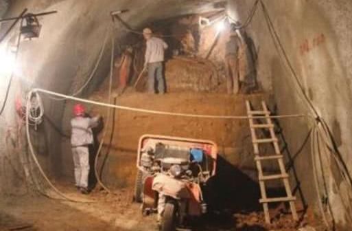  「地下」地铁在地下建造，为何没看见泥土被运出来？看完涨知识