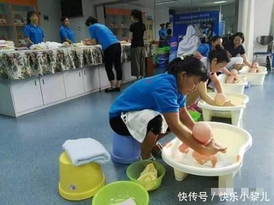  『挑选保姆』保姆带娃后孩子暴瘦15斤，父母看完监控，不责怪反给保姆3万块