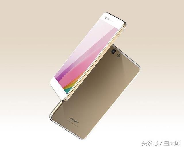 夏普Z3跳水2100!5.7寸2K屏+骁龙652 堪称最惨旗舰机