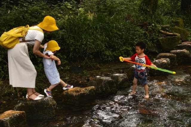拍美照嬉水纳凉，九溪这两天特别好看，快去打卡