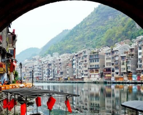 贵州深山有座千年古镇，美景比肩凤凰古城，游玩不用钱却鲜为人知