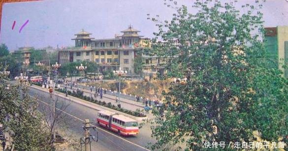  【照片】老照片, 1980年代的河南洛阳市, 天真蓝啊