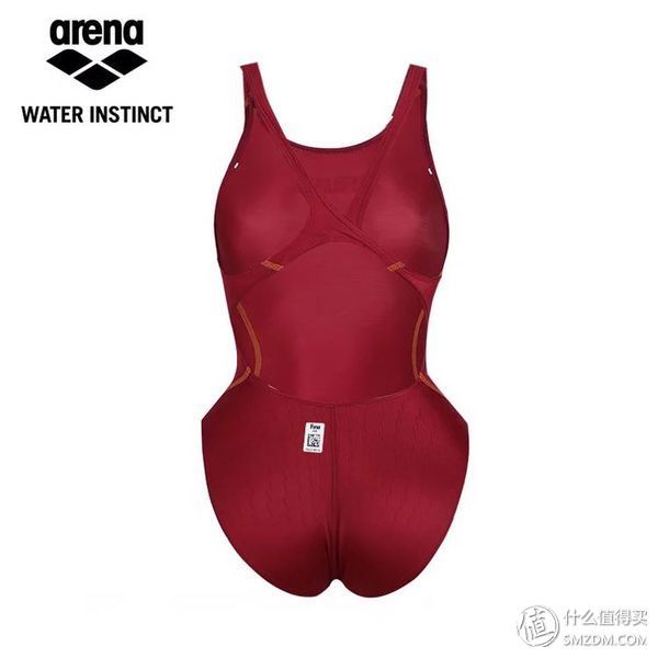 游泳装备 篇二:夏日必备:我替你们试过的那些泳衣和泳帽