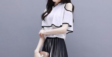 牛仔裤确实不流行了,奔4女人大暑天都穿冷风裙+凉鞋,美到扎心