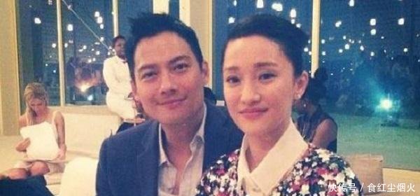 网曝周迅与华裔老公等签字离婚，之前曾分居，周迅方拒绝正面回应