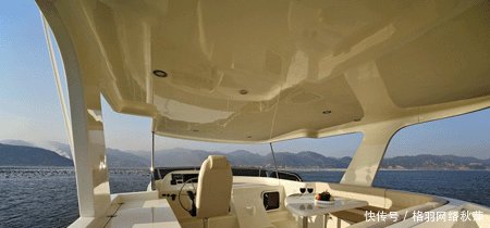 它是世界上最轻的树，外国人用它造飞机，中国人却用来做暖瓶塞