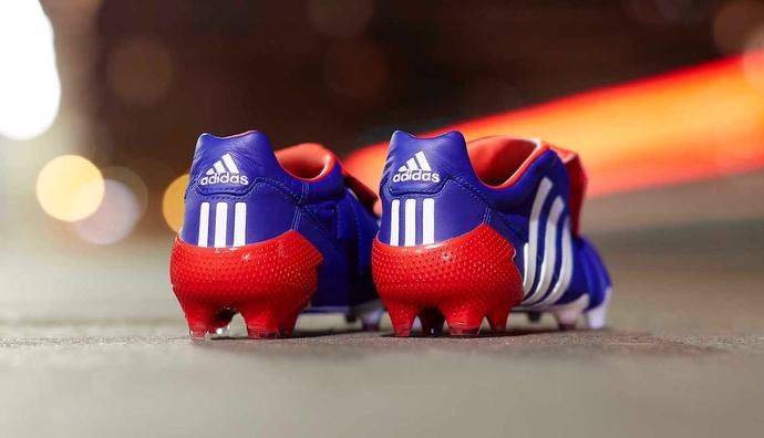  「配色Predator」梦回2002！近观adidas Predator Mania “Tormentor”限量足球鞋