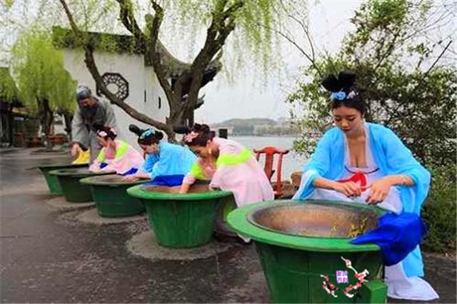 警惕微信卖茶叶美女，为何很多人上当？网友：套路让人无法拒绝啊