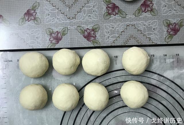 【拉丝】不用揉出手套膜,面包暄软又拉丝,操作简单,小白看一遍也能学会!