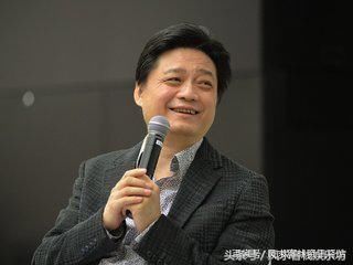 冯小刚回应没有阴阳合同四大疑点，网友评论让人深思