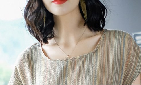 40岁的漂亮老婆，真心会打扮!穿一袭真丝裙，人见人说美