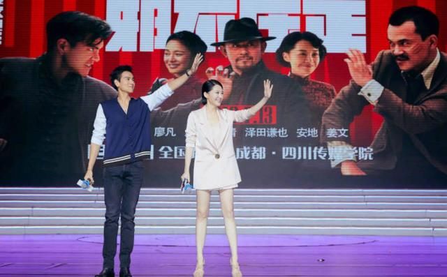 许晴太喜欢你这晒图方式了，多来点 网友:打call打到手软