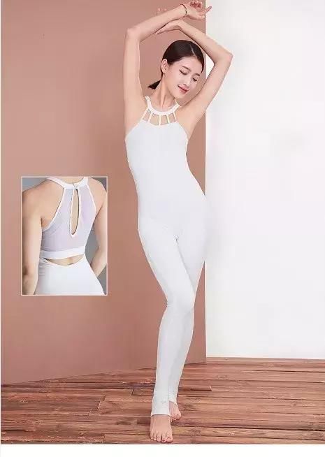 世界杯又怎样？这几款瑜伽连体衣赢回他所有的目光！