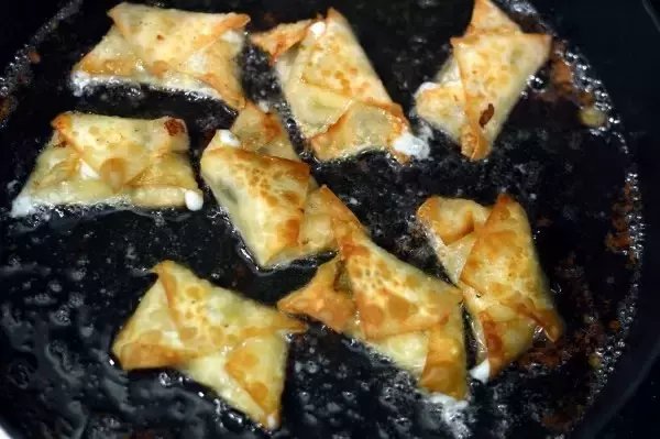  「白吃」馄饨皮，其实可以这样吃，我觉得以前的馄饨已经白吃了！