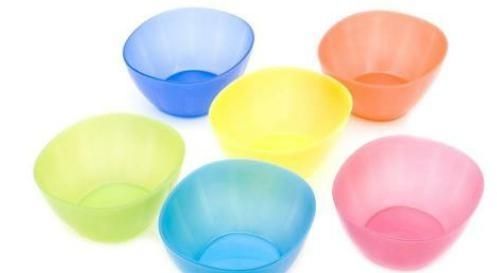  孕妈们：产检健康胎儿，出生后却带有畸形，原来是这3件事在捣鬼