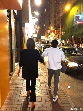 他是娱乐圈有名的孝子和模范老公，一度大红大紫如今谣传涉毒被抓