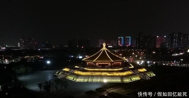 河南一景区，全是仿古建筑，到处都在卖东西，门票比龙门石窟都贵