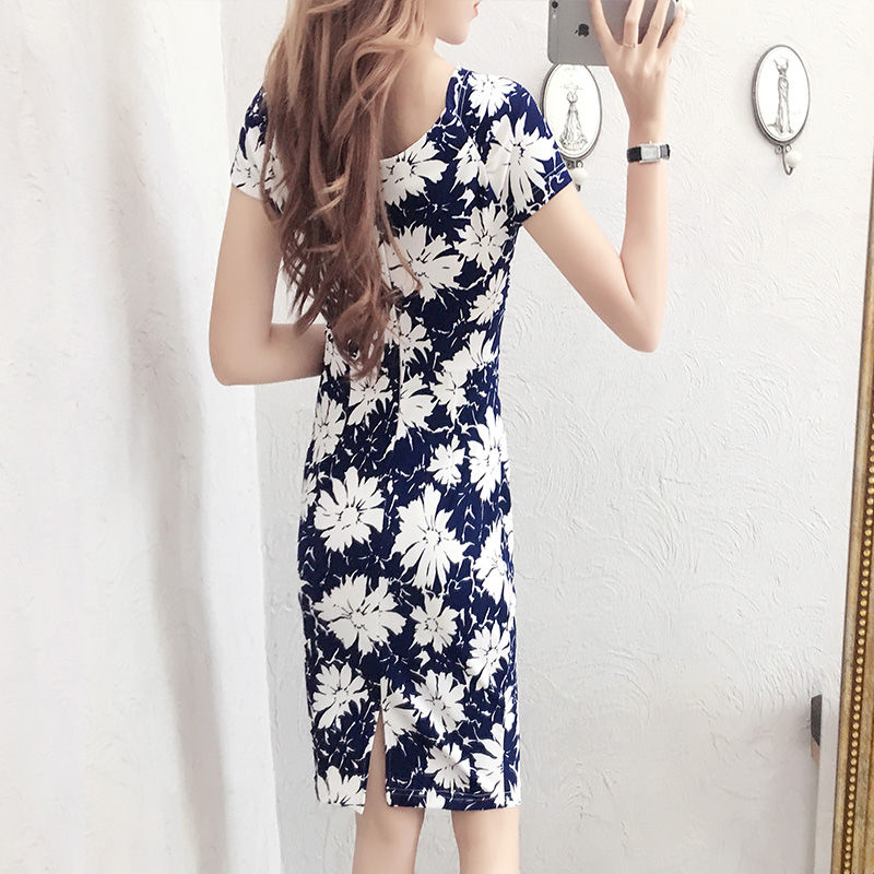 精明女人入秋必选的几款裙装!上身美得不像话，释放女人味