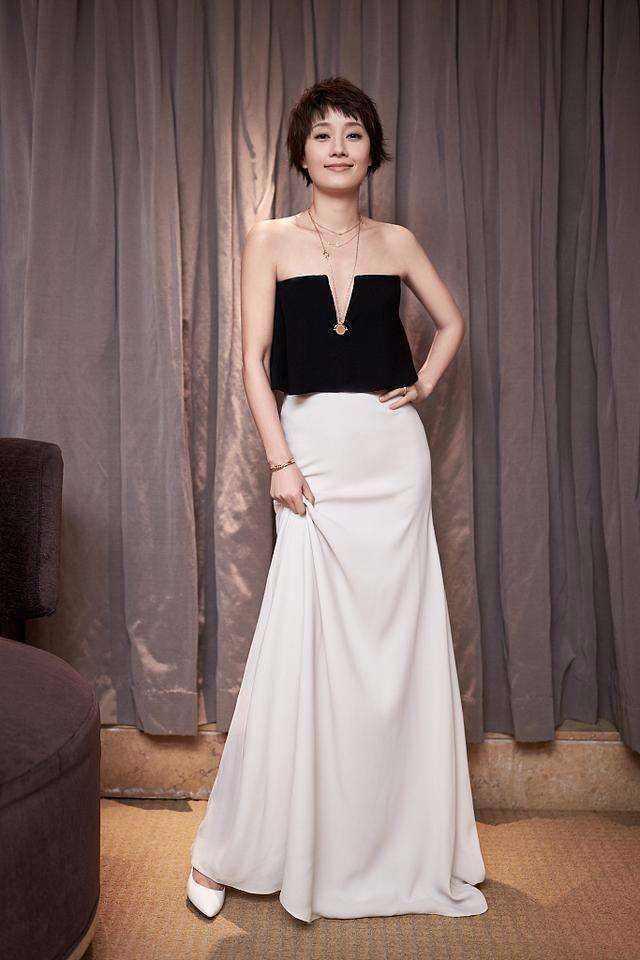 林如心撞衫马伊琍的白裙子, 网友: 自信过头了, 输得真彻底