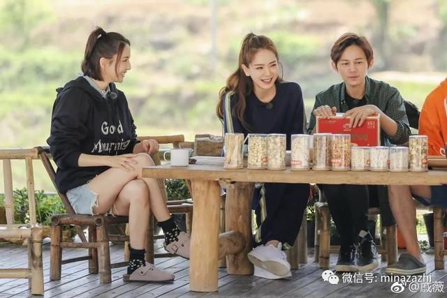 发型|热巴《一千零一夜》颜值爆表 和女星一起get清凉的夏日发型