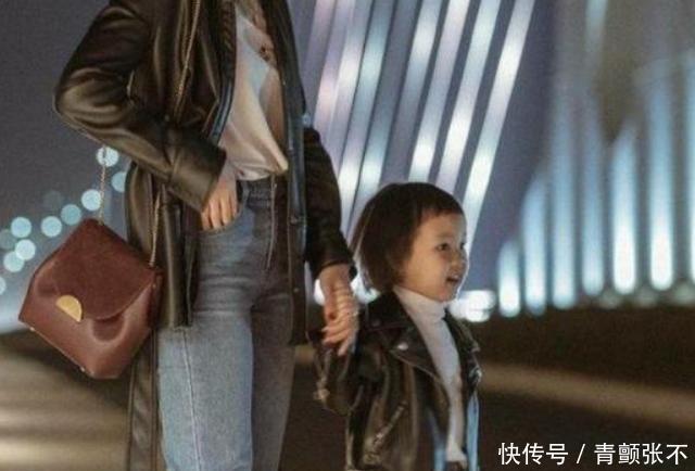  『辣妈』30岁的女人怎么穿看看这位辣妈的穿搭方法，展现优雅感觉