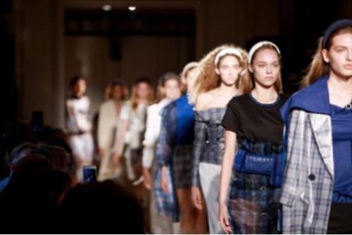 首次亮相米兰时装周，PSALTER诗篇带你用时装写作