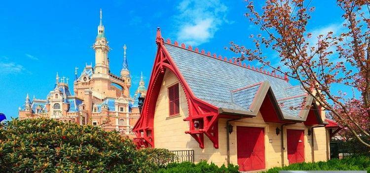 中国已有2座迪士尼乐园,假如将来要建第3座,会建在哪个城市