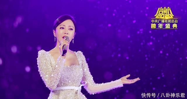 央视跨年晚会魏大勋表演