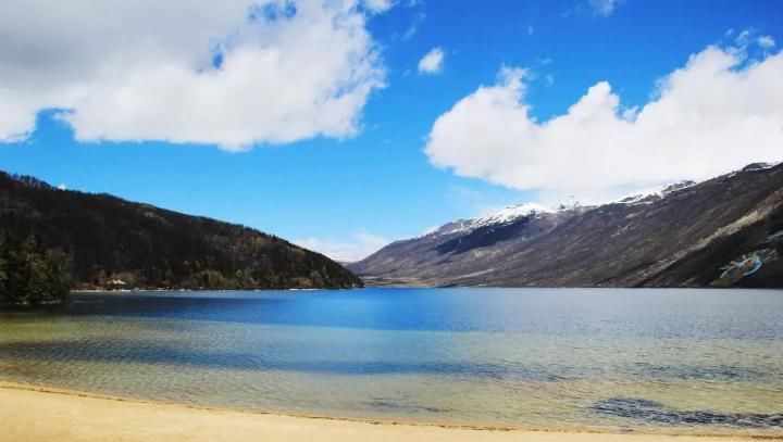甘孜只是四川的一个州,却包含了四川70%的美景!